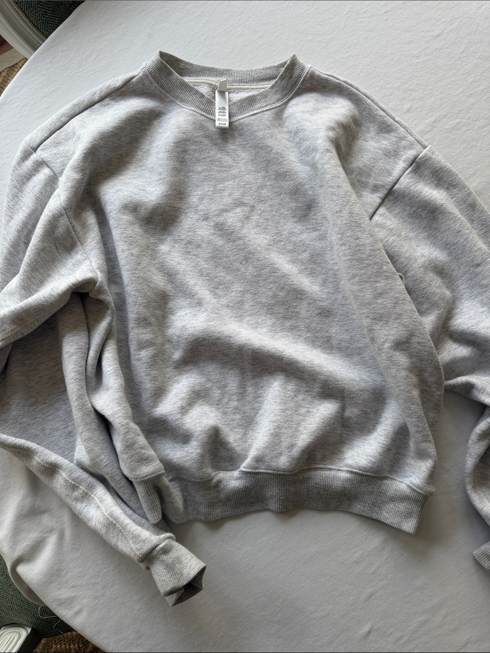 skims Classic Crewneck Sweatshirt in Heather Gray small